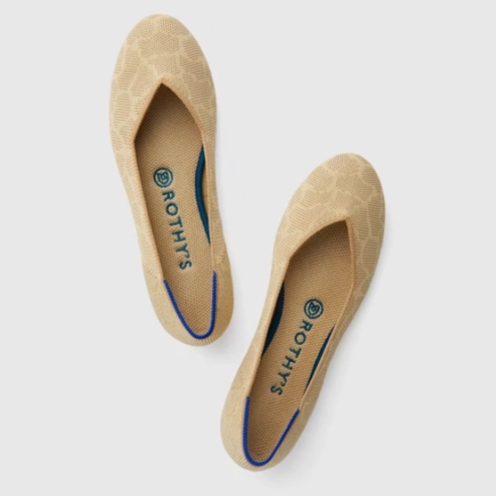 NWT Rothy’s Retired Sahara Gold round, sz 10